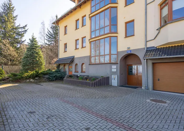 Karkonosky - Krucze Skaly Apartment *